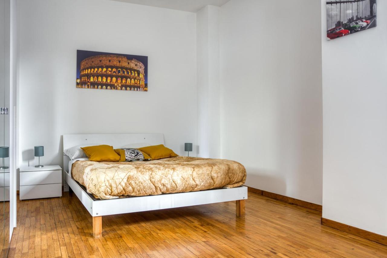 Tiburtina Apartment Rome Buitenkant foto